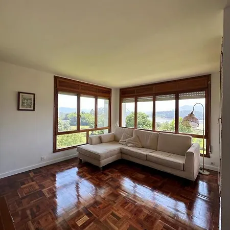 Chalet Vistas Ria Villaviciosa Holiday home San Martin del Mar